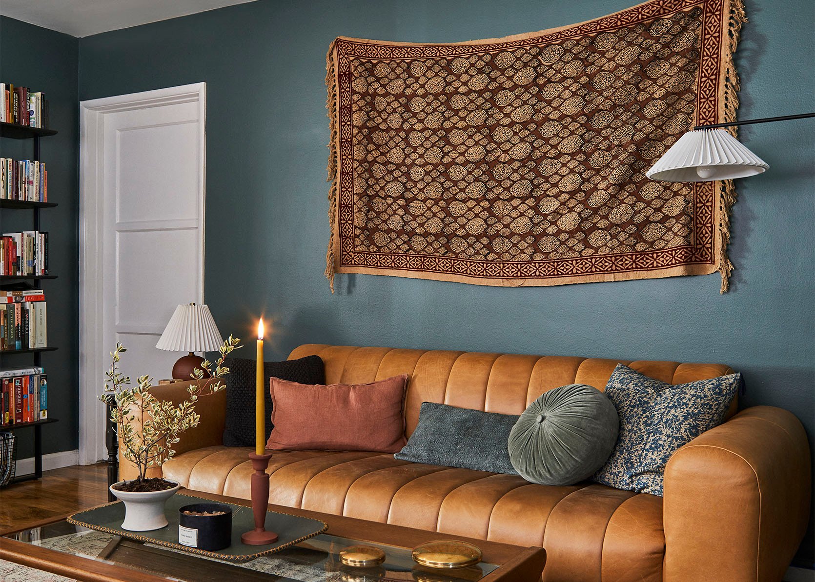 Padarykime tai geriau – 3 tikro gyvenimo kambariai, kuriuos pateikė skaitytojas, gaukite mūsų nuoširdžius dekoro stiliaus patarimus