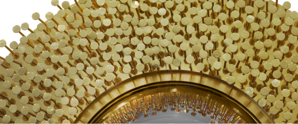 „Boca do Lobo“ auksinių veidrodžių dizainas